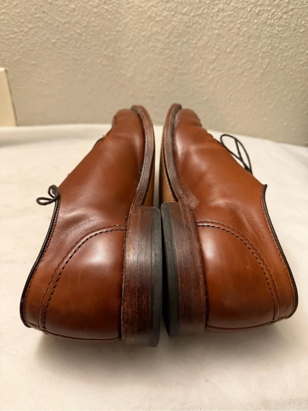 Allen Edmonds Cognac Brown Leather Split-Toe Derby Shoes, pre-owned, SZ9.5